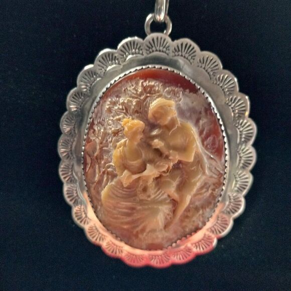 Vintage Couple Cameo Sterling Pendant Sterling Silver Figaro Chain Cottagecore